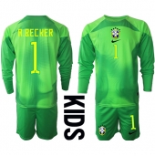 Billige Brasilien Alisson Becker #1 Målmand Udebanetrøje Børn VM 2022 Lange ærmer (+ bukser)