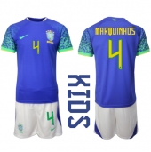 Billige Brasilien Marquinhos #4 Udebanetrøje Børn VM 2022 Kort ærmer (+ bukser)