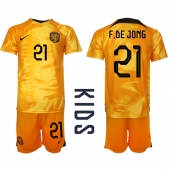 Billige Holland Frenkie de Jong #21 Hjemmebanetrøje Børn VM 2022 Kort ærmer (+ bukser)