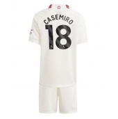 Billige Manchester United Casemiro #18 Tredje trøje Børn 2023-24 Kort ærmer (+ bukser)