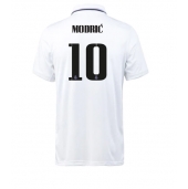 Billige Real Madrid Luka Modric #10 Hjemmebanetrøje 2022-23 Kort ærmer
