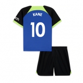 Billige Tottenham Hotspur Harry Kane #10 Udebanetrøje Børn 2022-23 Kort ærmer (+ bukser)
