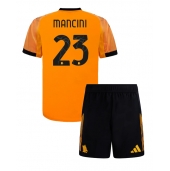 Billige AS Roma Gianluca Mancini #23 Udebanetrøje Børn 2025-26 Kort ærmer (+ bukser)