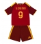 Billige AS Roma Santiago Castro #9 Hjemmebanetrøje Børn 2026-27 Kort ærmer (+ bukser)