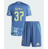 Billige Ajax Josip Sutalo #37 Udebanetrøje Børn 2024-25 Kort ærmer (+ bukser)