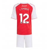 Billige Arsenal Jurrien Timber #12 Hjemmebanetrøje Børn 2025-26 Kort ærmer (+ bukser)