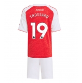 Billige Arsenal Leandro Trossard #19 Hjemmebanetrøje Børn 2025-26 Kort ærmer (+ bukser)