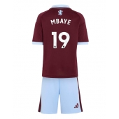 Billige Aston Villa Ibrahim Mbaye #19 Hjemmebanetrøje Børn 2026-27 Kort ærmer (+ bukser)