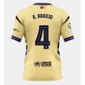 Billige Barcelona Ronald Araujo #4 Udebanetrøje 2025-26 Kort ærmer