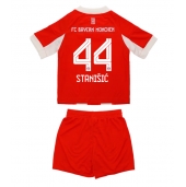 Billige Bayern Munich Josip Stanisic #44 Hjemmebanetrøje Børn 2025-26 Kort ærmer (+ bukser)