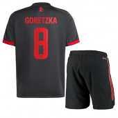 Billige Bayern Munich Leon Goretzka #8 Tredje trøje Børn 2022-23 Kort ærmer (+ bukser)