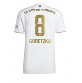 Billige Bayern Munich Leon Goretzka #8 Udebanetrøje 2022-23 Kort ærmer