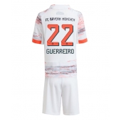 Billige Bayern Munich Raphael Guerreiro #22 Udebanetrøje Børn 2025-26 Kort ærmer (+ bukser)