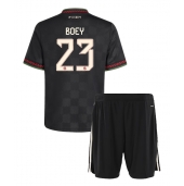 Billige Bayern Munich Sacha Boey #23 Tredje trøje Børn 2025-26 Kort ærmer (+ bukser)