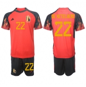 Billige Belgien Charles De Ketelaere #22 Hjemmebanetrøje Børn VM 2022 Kort ærmer (+ bukser)