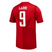Billige Canada Cyle Larin #9 Hjemmebanetrøje VM 2026 Kort ærmer