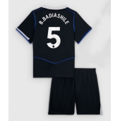 Billige Chelsea Benoit Badiashile #5 Tredje trøje Børn 2025-26 Kort ærmer (+ bukser)