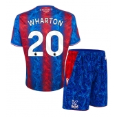 Billige Crystal Palace Adam Wharton #20 Hjemmebanetrøje Børn 2024-25 Kort ærmer (+ bukser)