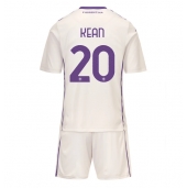Billige Fiorentina Moise Kean #20 Udebanetrøje Børn 2025-26 Kort ærmer (+ bukser)