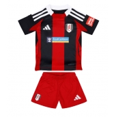 Billige Fulham Udebanetrøje Børn 2024-25 Kort ærmer (+ bukser)