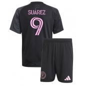 Billige Inter Miami Luis Suarez #9 Udebanetrøje Børn 2025-26 Kort ærmer (+ bukser)