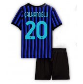 Billige Inter Milan Hakan Calhanoglu #20 Hjemmebanetrøje Børn 2025-26 Kort ærmer (+ bukser)