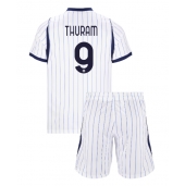 Billige Inter Milan Marcus Thuram #9 Udebanetrøje Børn 2026-27 Kort ærmer (+ bukser)