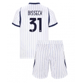 Billige Inter Milan Yann Bisseck #31 Udebanetrøje Børn 2026-27 Kort ærmer (+ bukser)