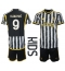 Billige Juventus Dusan Vlahovic #9 Hjemmebanetrøje Børn 2023-24 Kort ærmer (+ bukser)