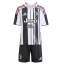 Billige Juventus Lloyd Kelly #6 Hjemmebanetrøje Børn 2025-26 Kort ærmer (+ bukser)