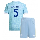 Billige Juventus Manuel Locatelli #5 Udebanetrøje Børn 2025-26 Kort ærmer (+ bukser)