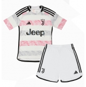 Billige Juventus Udebanetrøje Børn 2023-24 Kort ærmer (+ bukser)