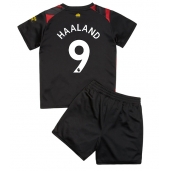 Billige Manchester City Erling Haaland #9 Udebanetrøje Børn 2022-23 Kort ærmer (+ bukser)