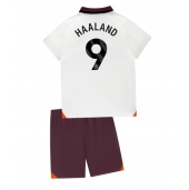 Billige Manchester City Erling Haaland #9 Udebanetrøje Børn 2023-24 Kort ærmer (+ bukser)