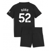 Billige Manchester City Oscar Bobb #52 Udebanetrøje Børn 2025-26 Kort ærmer (+ bukser)