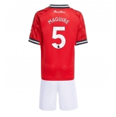 Billige Manchester United Harry Maguire #5 Hjemmebanetrøje Børn 2025-26 Kort ærmer (+ bukser)