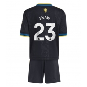 Billige Manchester United Luke Shaw #23 Tredje trøje Børn 2025-26 Kort ærmer (+ bukser)