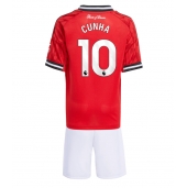 Billige Manchester United Matheus Cunha #10 Hjemmebanetrøje Børn 2025-26 Kort ærmer (+ bukser)