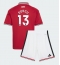 Billige Manchester United Patrick Dorgu #13 Hjemmebanetrøje Børn 2026-27 Kort ærmer (+ bukser)
