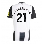 Billige Newcastle United Tino Livramento #21 Hjemmebanetrøje 2024-25 Kort ærmer