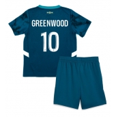 Billige Olympique de Marseille Mason Greenwood #10 Udebanetrøje Børn 2024-25 Kort ærmer (+ bukser)