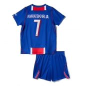 Billige Paris Saint-Germain Khvicha Kvaratskhelia #7 Hjemmebanetrøje Børn 2026-27 Kort ærmer (+ bukser)