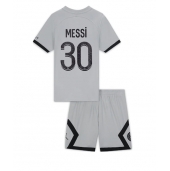 Billige Paris Saint-Germain Lionel Messi #30 Udebanetrøje Børn 2022-23 Kort ærmer (+ bukser)