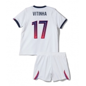 Billige Paris Saint-Germain Vitinha #17 Udebanetrøje Børn 2026-27 Kort ærmer (+ bukser)