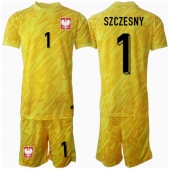 Billige Polen Wojciech Szczesny #1 Målmand Hjemmebanetrøje Børn EM 2024 Kort ærmer (+ bukser)