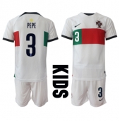 Billige Portugal Pepe #3 Udebanetrøje Børn VM 2022 Kort ærmer (+ bukser)