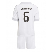 Billige Real Madrid Eduardo Camavinga #6 Hjemmebanetrøje Børn 2025-26 Kort ærmer (+ bukser)