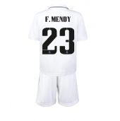 Billige Real Madrid Ferland Mendy #23 Hjemmebanetrøje Børn 2022-23 Kort ærmer (+ bukser)