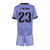 Billige Real Madrid Ferland Mendy #23 Udebanetrøje Børn 2022-23 Kort ærmer (+ bukser)