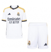 Billige Real Madrid Hjemmebanetrøje Børn 2023-24 Kort ærmer (+ bukser)